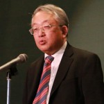 総評を述べる愛知県私塾協同組合の山田真司 理事長