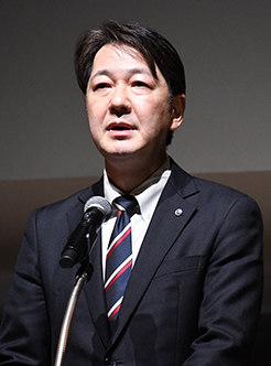 今期から専務取締役統括本部長に任命された 祢津 修 氏